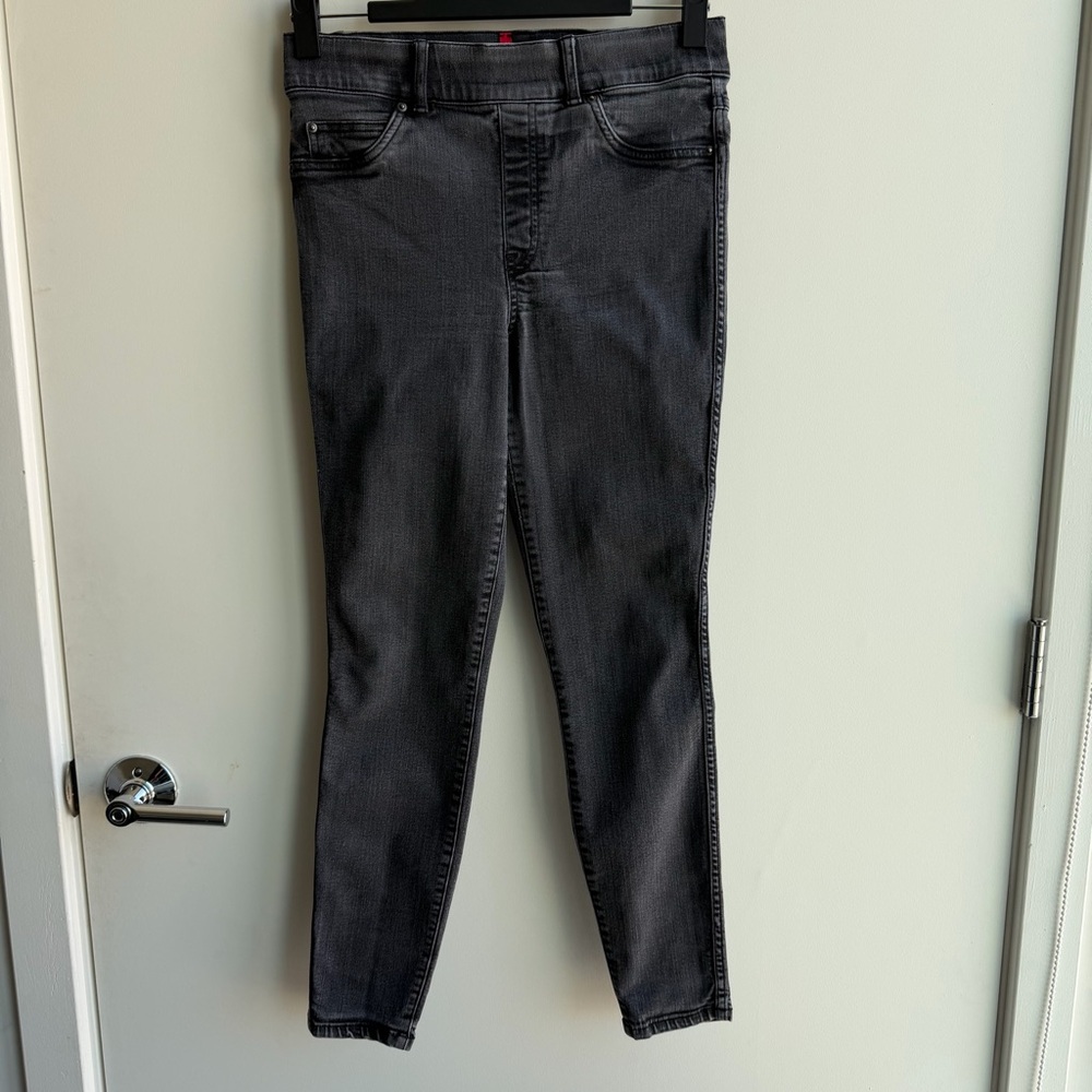 Spanx The Ankle Jean-ish Leggings Washed Black - Size Medium